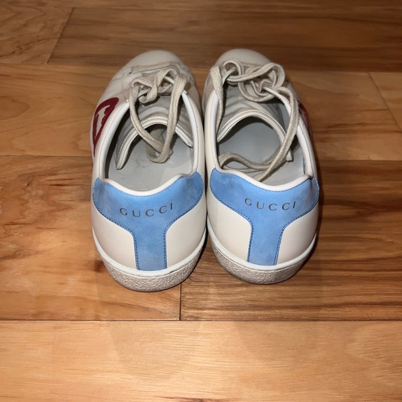 Gucci White Sneakers with Red Logo - Picture 3 of 6